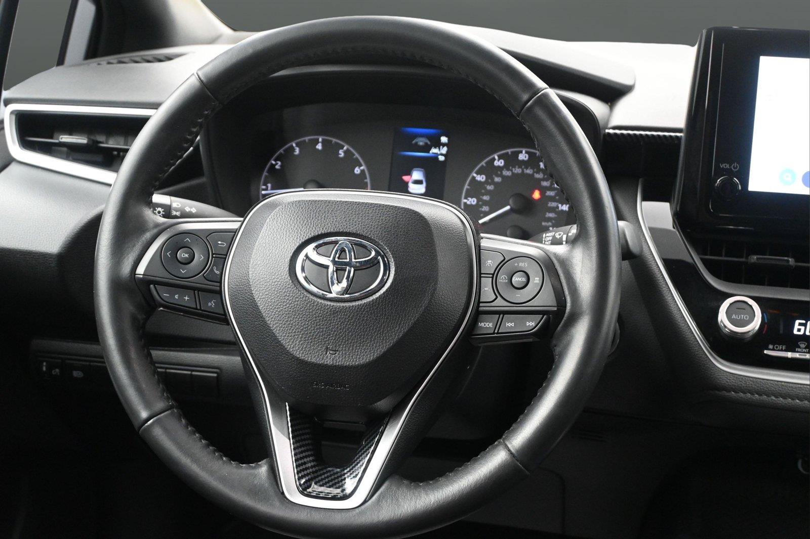 Used 2024 Toyota Corolla SE FWD image 18