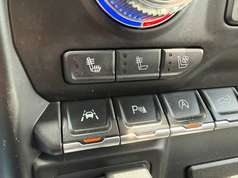 Used 2021 GMC Sierra 1500 AT4 w/ Technology Package AWD/4WD image 21