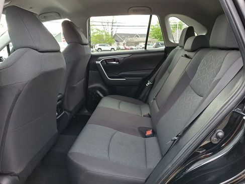 Certified 2024 Toyota RAV4 XLE AWD/4WD image 13