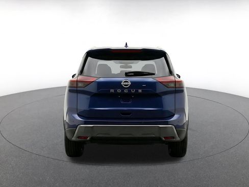 Used 2026 Nissan Rogue SL AWD/4WD image 8