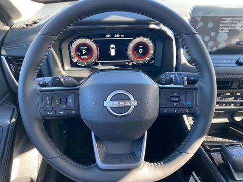 New 2026 Nissan Rogue Platinum w/ Platinum Premium Package image 16