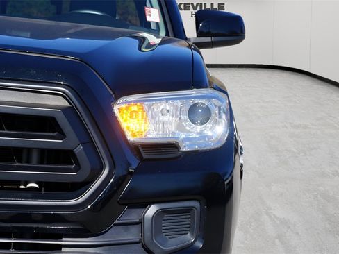 Used 2023 Toyota Tacoma SR w/ SR Convenience Package image 5