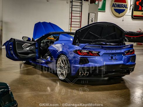 Used 2021 Chevrolet Corvette Stingray Premium Conv w/ Z51 Performance Package image 86