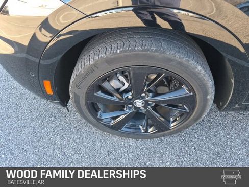 Used 2022 Buick Envision Essence w/ Technology Package II image 10