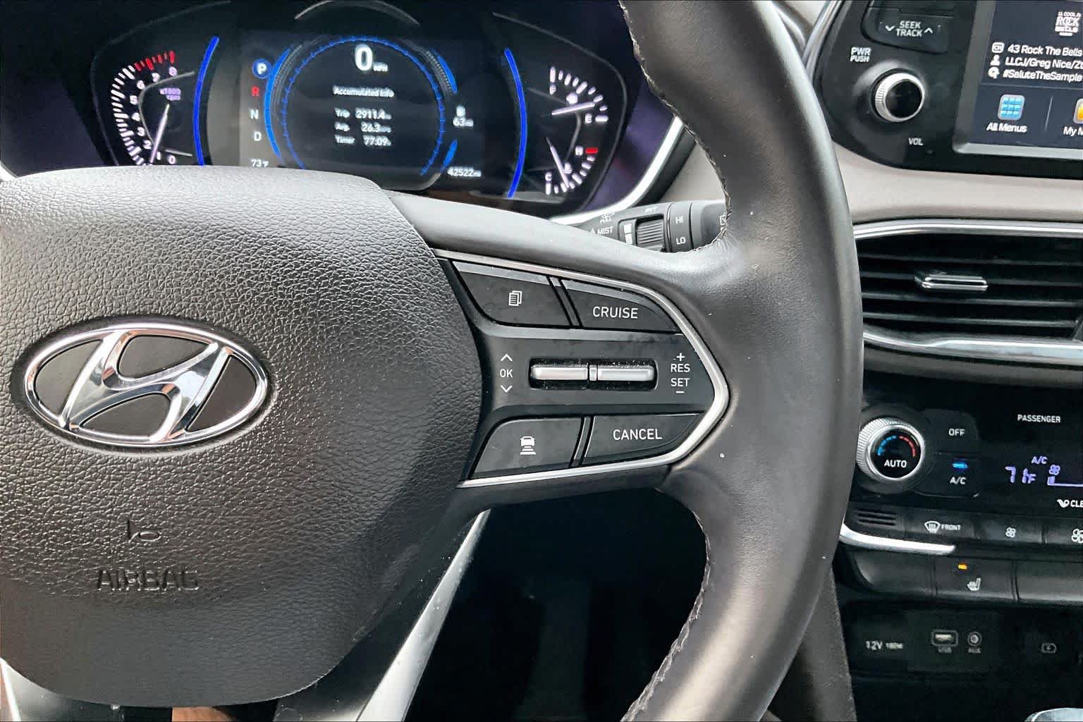 Used 2019 Hyundai Santa Fe Limited FWD image 24