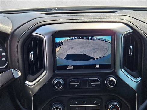 Used 2020 Chevrolet Silverado 1500 LT w/ Trailering Package AWD/4WD image 13