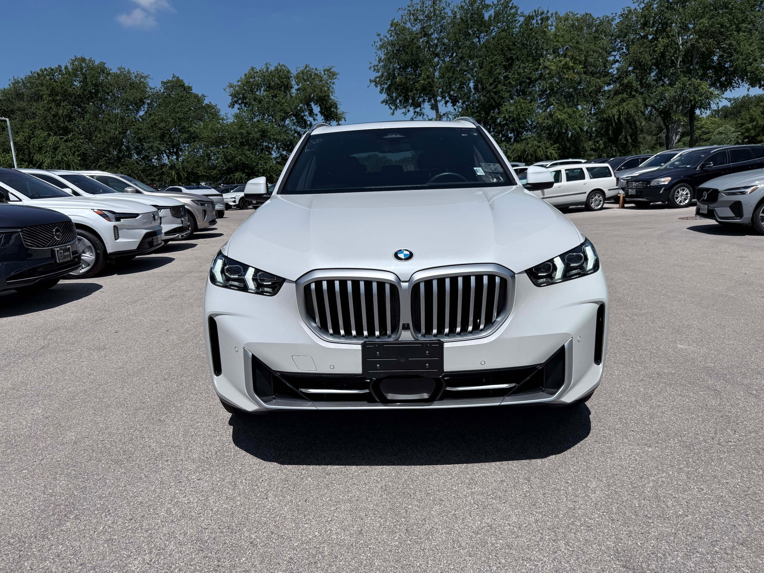 Used 2026 BMW X5 xDrive40i AWD/4WD image 9
