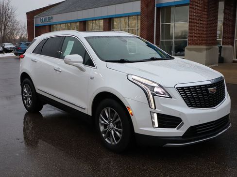 Used 2021 Cadillac XT5 Premium Luxury image 4