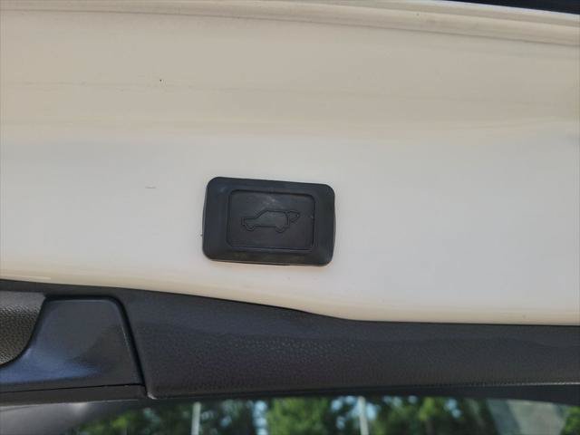 Certified 2025 Toyota RAV4 Limited AWD/4WD image 26