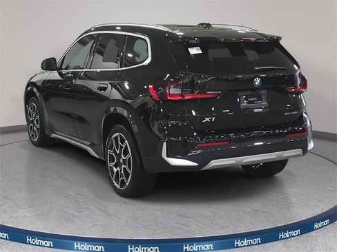 Certified 2025 BMW X1 xDrive28i w/ Technology Package image 7