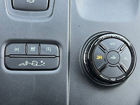 New 2025 Ford Ranger Lariat w/ FX4 Off-Road Package image 30