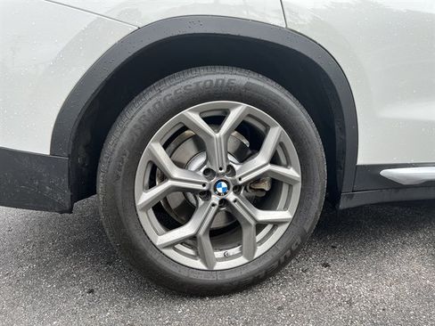 Used 2022 BMW X3 xDrive30i w/ Convenience Package AWD/4WD image 9