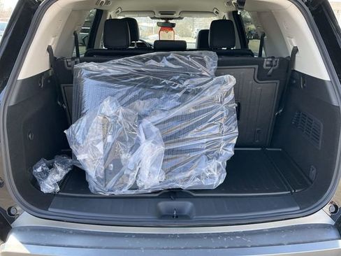 New 2026 Nissan Pathfinder SL w/ Cargo Package AWD/4WD image 31