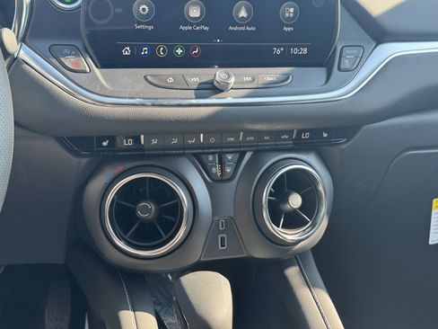 New 2025 Chevrolet Blazer LT w/ Driver Confidence Package image 17