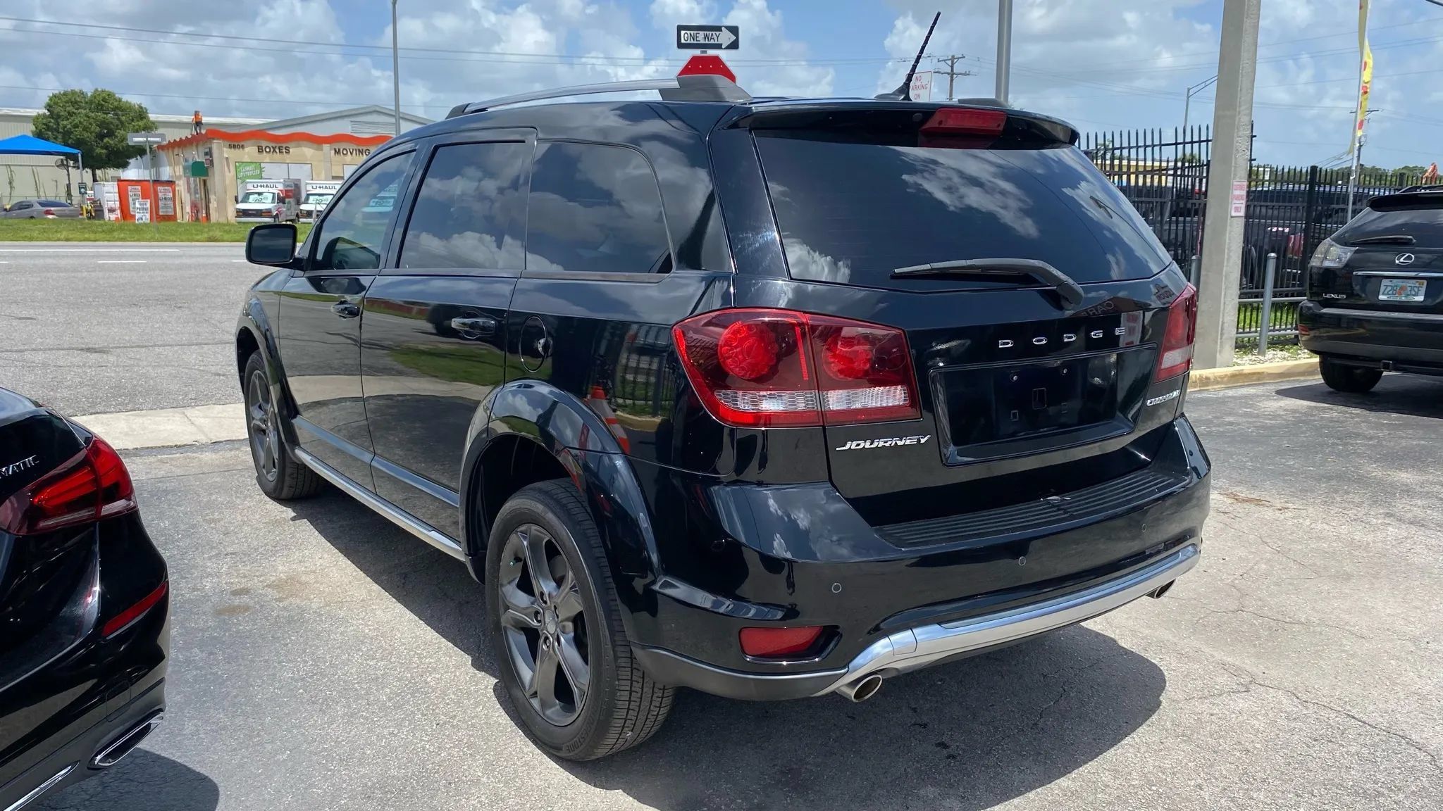 Used 2014 Dodge Journey Crossroad w/ Flexible Seating Group FWD image 6