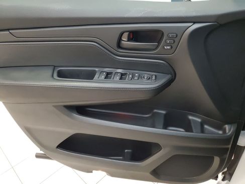 Used 2025 Honda Odyssey Sport-L image 16
