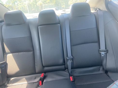 Used 2025 Nissan Altima 2.5 SR image 10