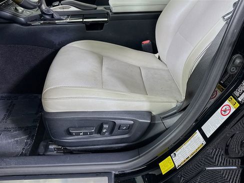 Used 2016 Lexus ES 350 w/ Navigation System Package image 25