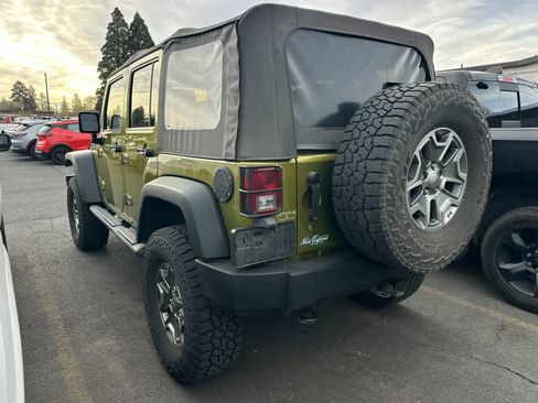 Used 2010 Jeep Wrangler Unlimited Sport image 6