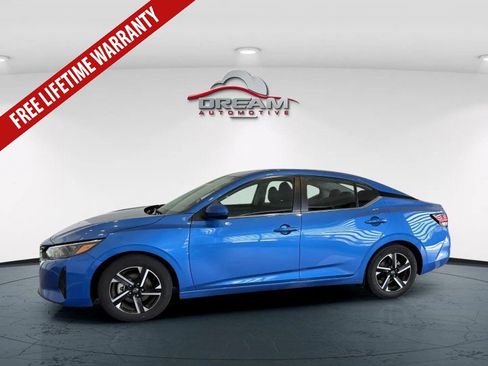 Used 2024 Nissan Sentra SV FWD image 17