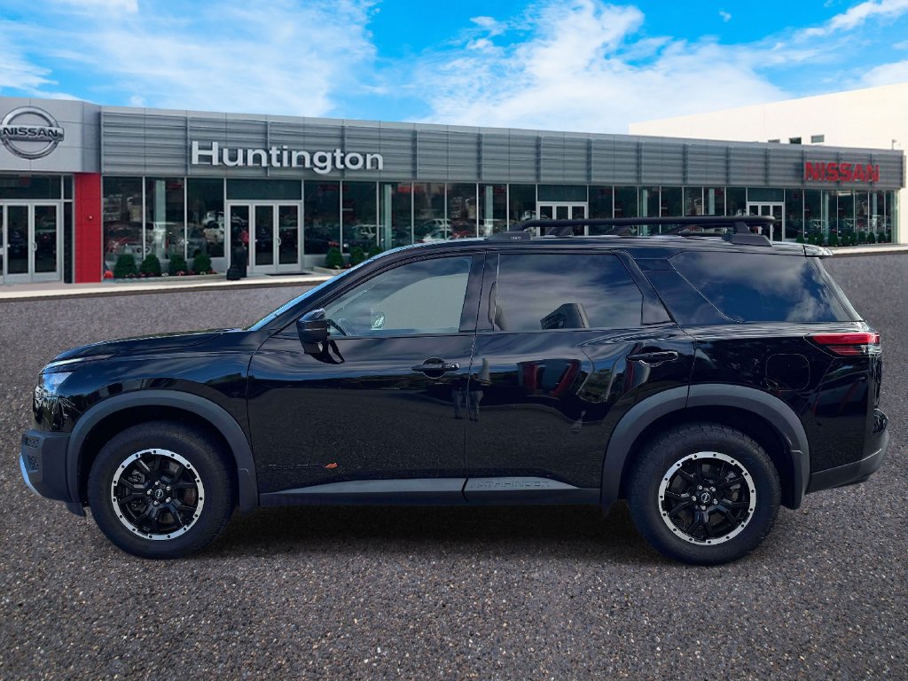 Used 2024 Nissan Pathfinder Rock Creek AWD/4WD image 6