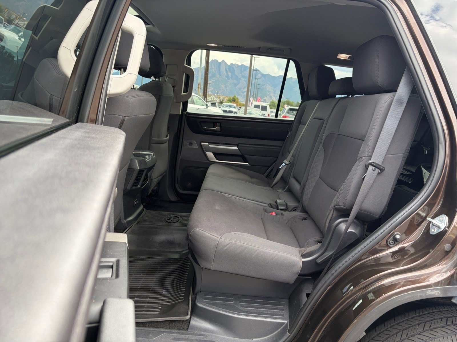 Certified 2023 Toyota Sequoia SR5 AWD/4WD image 26