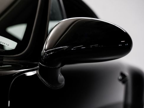 Used 1995 Porsche 911 Carrera RWD image 33