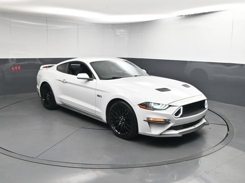 Used 2019 Ford Mustang GT w/ GT Performance Package image 27