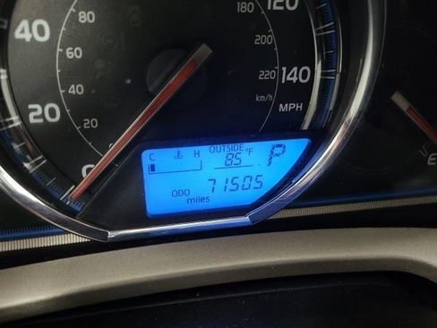 Used 2014 Toyota RAV4 Limited AWD/4WD image 31