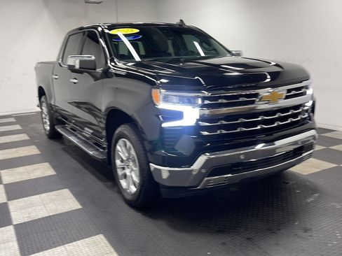 Used 2025 Chevrolet Silverado 1500 LTZ w/ LTZ Premium Package AWD/4WD image 24