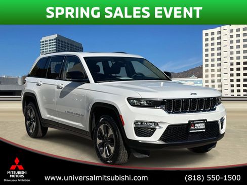 Used 2022 Jeep Grand Cherokee Limited 4xe image 1