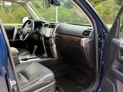 Used 2021 Toyota 4Runner Limited AWD/4WD image 16