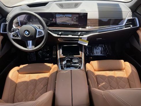 New 2026 BMW X5 xDrive40i w/ M Sport Package AWD/4WD image 15