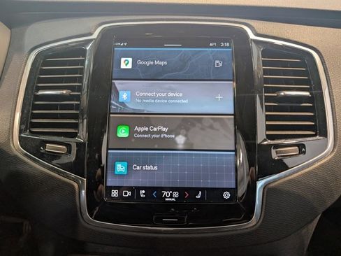 Used 2023 Volvo XC90 B5 Plus w/ Protection Package Premier image 15