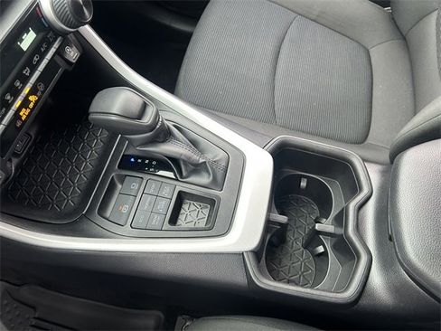 Used 2024 Toyota RAV4 LE image 16