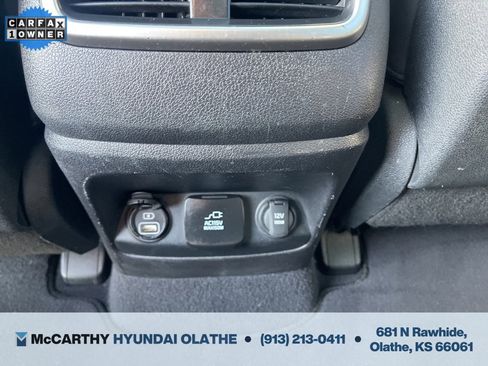 Used 2018 Kia Sorento SX image 26