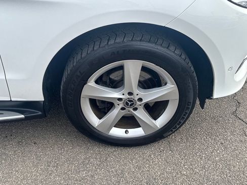 Used 2018 Mercedes-Benz GLE 350 4MATIC image 44