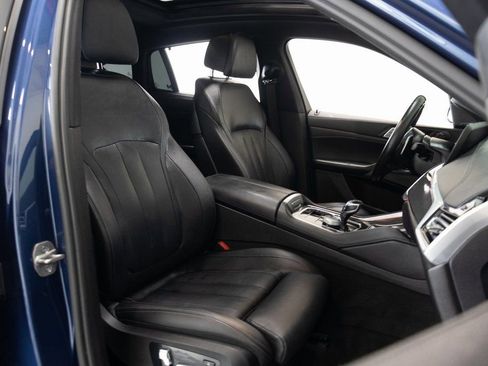 Used 2022 BMW X6 M50i w/ Executive Package image 24
