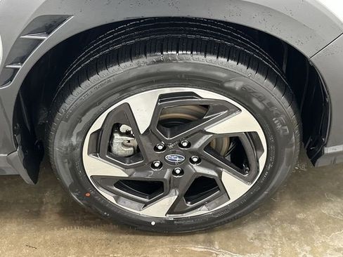 Certified 2025 Subaru Crosstrek 2.5i Limited image 5