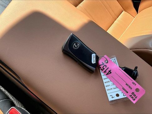 Used 2024 Lexus ES 350 Ultra Luxury w/ Accessory Package (Z2) FWD image 14