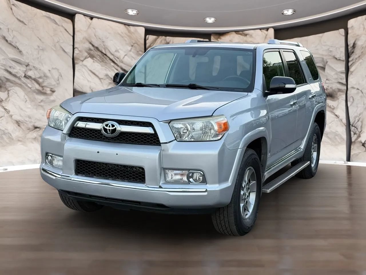 Used 2012 Toyota 4Runner SR5 w/ Convenience Pkg AWD/4WD image 3