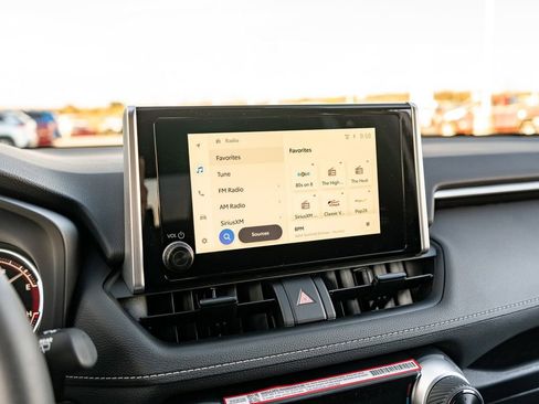 New 2025 Toyota RAV4 XLE image 29