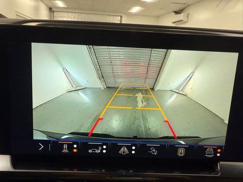 New 2026 Chevrolet Silverado 1500 High Country image 22