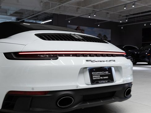 Certified 2022 Porsche 911 Carrera 4 GTS AWD/4WD image 34