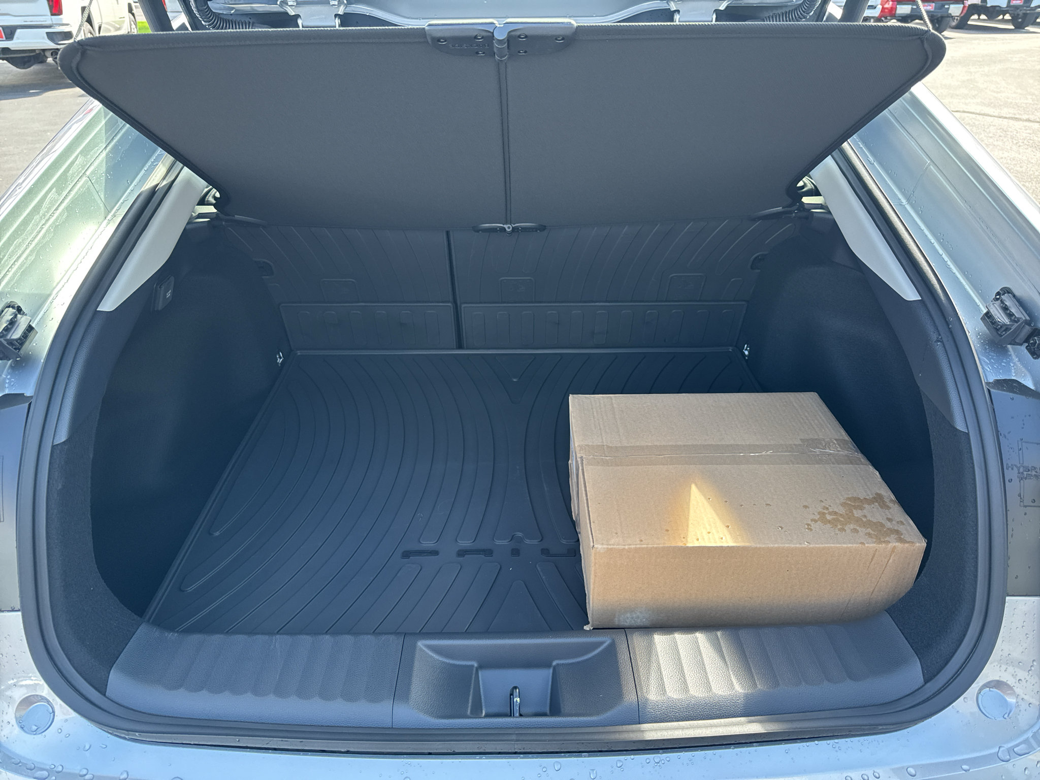 New 2027 Toyota Prius Plug-In Hybrid w/ Limited Premium Package FWD image 7