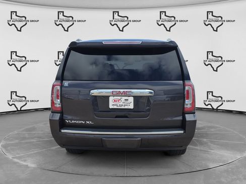 Used 2018 GMC Yukon XL Denali w/ Open Road Package AWD/4WD image 4