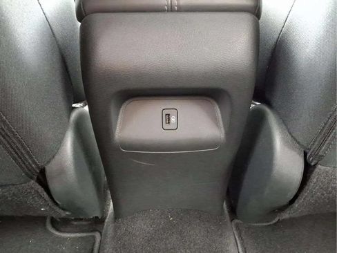 Used 2024 Nissan Sentra SV FWD image 13