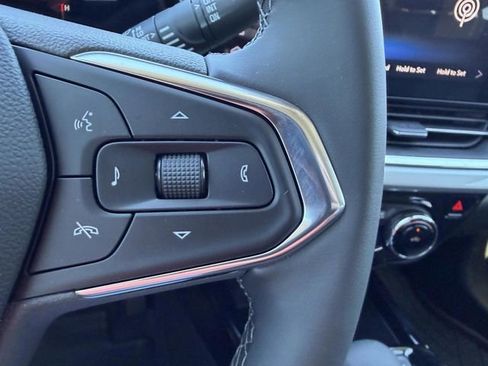 New 2026 Chevrolet Trax LT w/ Driver Confidence Package FWD image 32