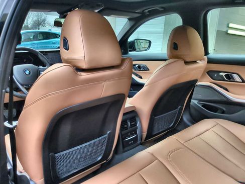 Certified 2023 BMW 330i xDrive Sedan w/ Premium Package image 18