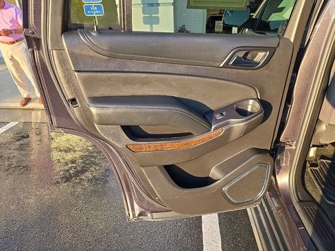 Used 2016 Chevrolet Tahoe LS image 39